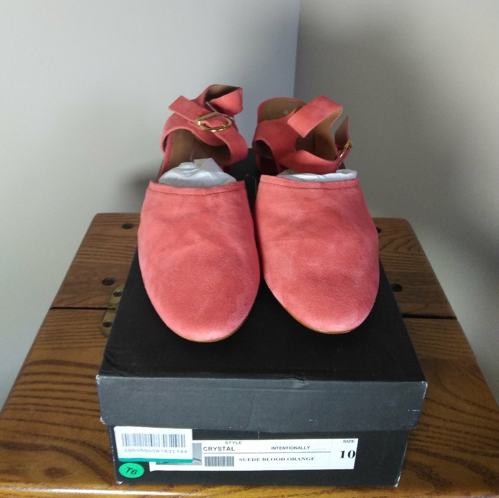 Intentionally Blank Crystal Block Heels 40EU - Picture 5 of 5